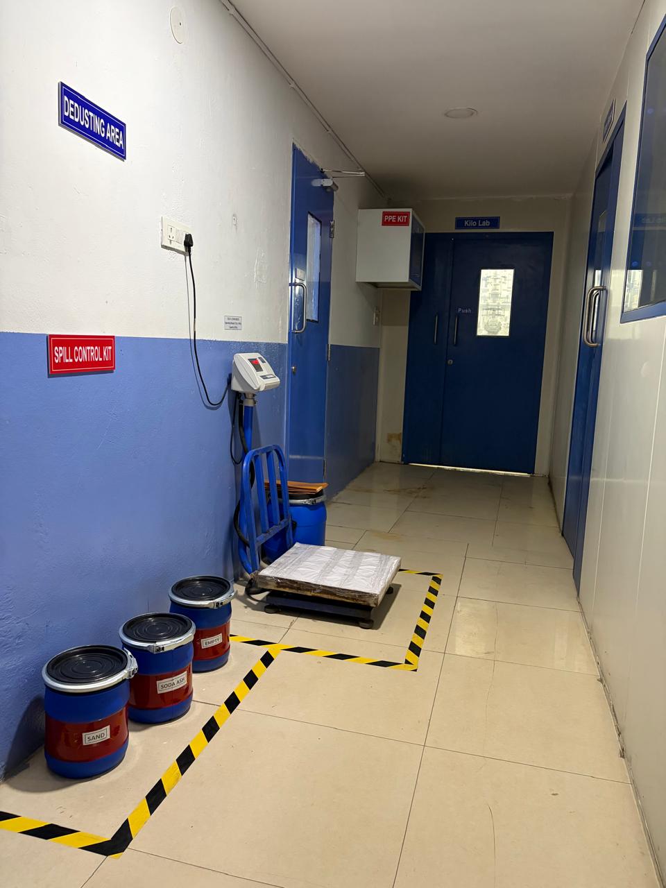 Store Dedusting Area